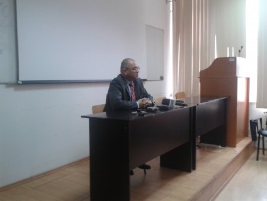 Căpăţână, despre ducerea lui Constantinescu la DNA: Un lucru absolut deplasat
